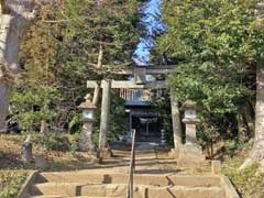 伊津美鳥見神社鳥居