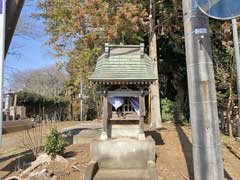 大井香取神社境内不動堂