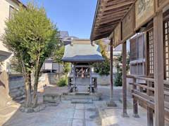 戸張香取神社境内社