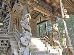 鷲野谷香取神社本殿の彫刻