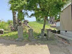 篠塚神社境内青面金剛など