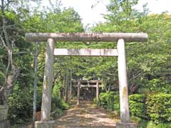 請西八幡神社鳥居