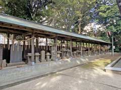 日暮白髭神社境内石祠群