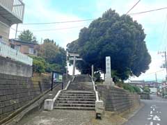 岩瀬胡籙神社鳥居