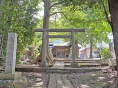 紙敷春日神社鳥居