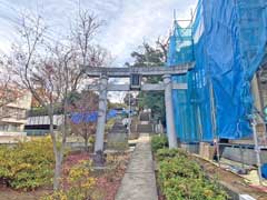 熊野神社鳥居