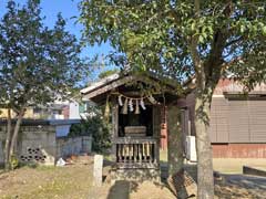 境内社三峰神社