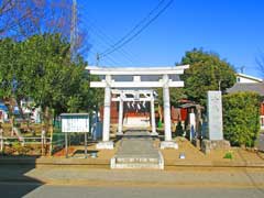 横須賀女躰神社鳥居