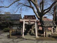 境内社三峰神社