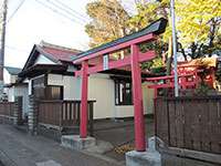 八幡稲荷神社鳥居