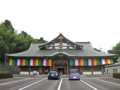 新勝寺祈祷殿