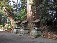 麻賀多神社境内社