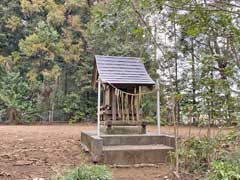 江原新田麻賀多神社境内社