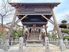 井野稲荷神社本殿