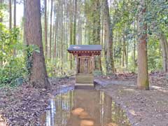 飯塚皇産霊神社境内社三峯神社