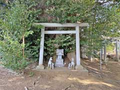 上志津高石稲荷神社隣接稲荷