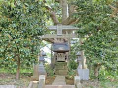 寺崎諏訪神社鳥居