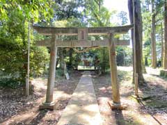 瓜坪新田諏訪神社鳥居