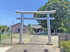 冨士栄八幡神社鳥居