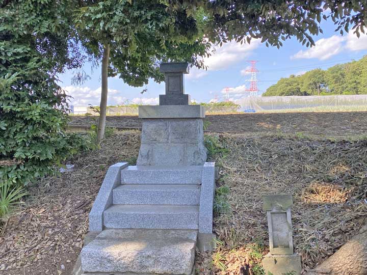 長殿熊野神社境内社