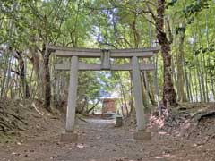 富ヶ谷鳥見神社鳥居