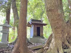 尾上住吉神社境内社双体道祖神