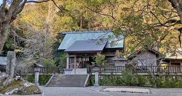 旧官幣大社安房神社