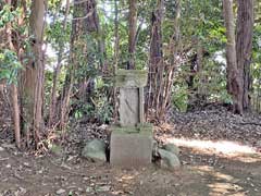 萱田時平神社境内石祠