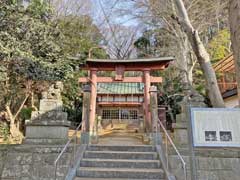 勝田駒形神社鳥居