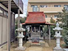 上高野原稲荷神社社殿