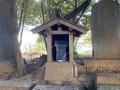 根上神社境内社子安神社