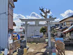 八千代台御嶽神社鳥居