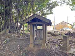 吉橋八幡神社境内社妙見