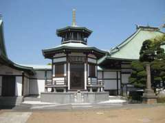 善養寺密厳宝塔