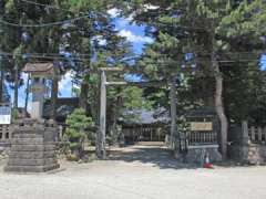 北宮諏訪神社鳥居