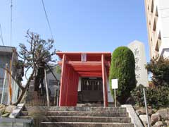 聖山稲生神社鳥居