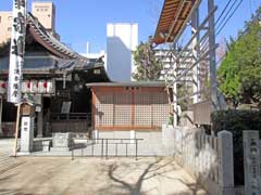 空鞘稲生神社神楽殿