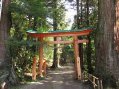 平泉白山神社鳥居