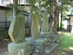 厨川稲荷神社境内祠