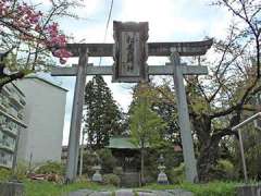 松尾神社鳥居