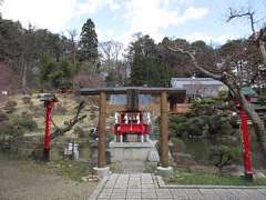 境内社旭龍神社