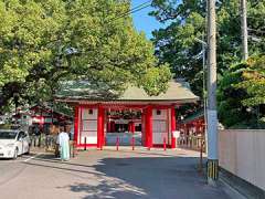 勢家春日神社神門