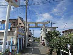 鷹居八幡神社鳥居