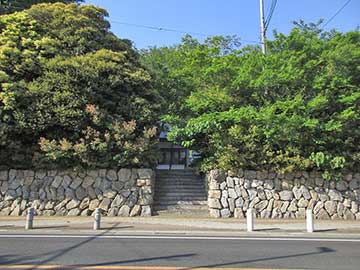 高徳寺山門