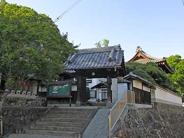 三寶院山門