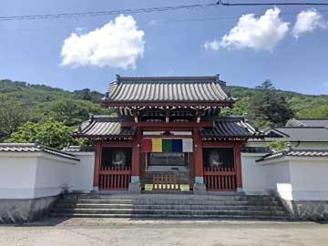 高平寺山門