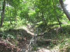 岩舟浅間神社境内参道