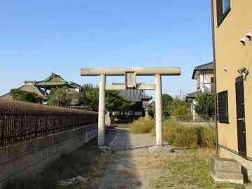 白旗八幡神社鳥居