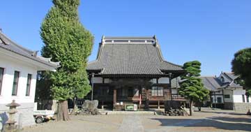 三級山近龍寺