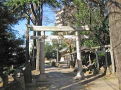 氷川神社二の鳥居